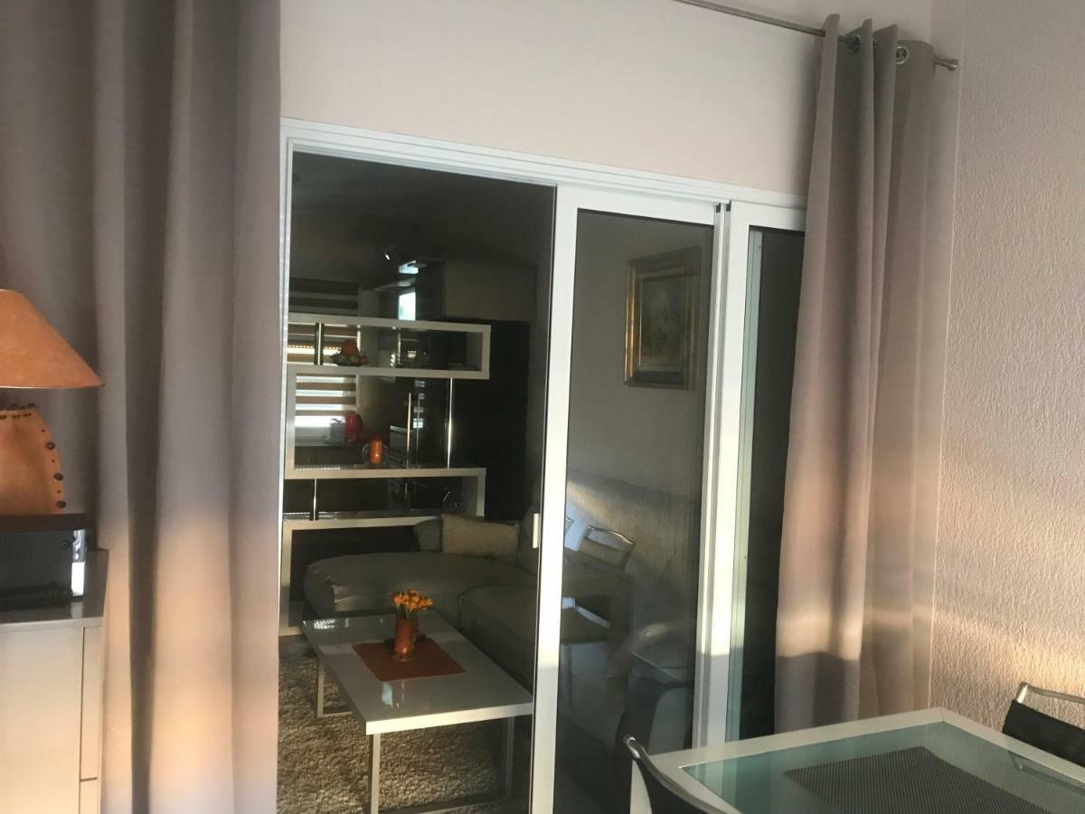 Apartman Petra 1 Vir Exterior photo